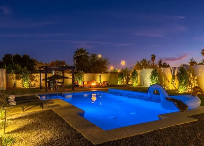 Ferienhaus Backyardoasis - Familyretreat - Heatedpool Phoenix