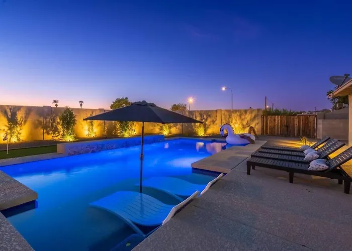 Ferienhaus Backyardoasis - Familyretreat - Heatedpool Phoenix